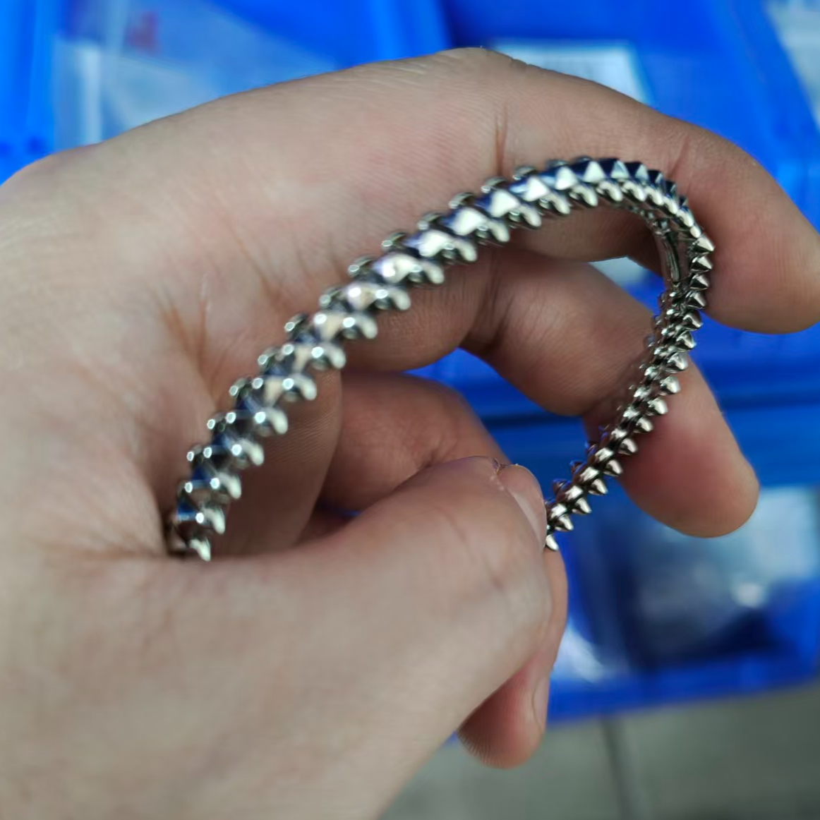 925银手镯 时尚素款经典欧美银制品子弹头手镯