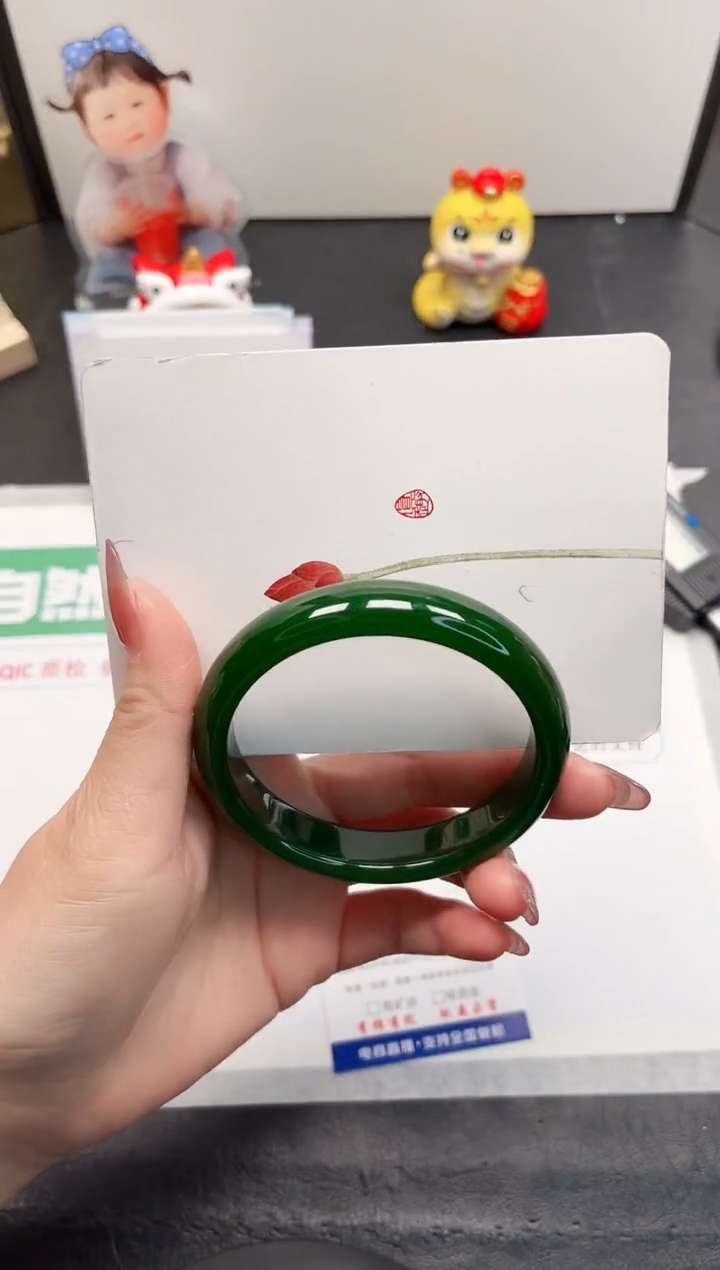 【闪购商品】石英质玉手镯未镶嵌378-61