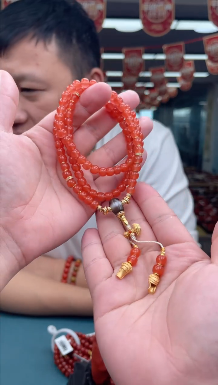 【闪购商品】南红玛瑙A30未镶嵌7MM滴水洞老型多圈-多样性发一件