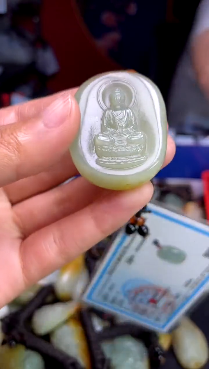 和田玉未镶嵌颈饰1