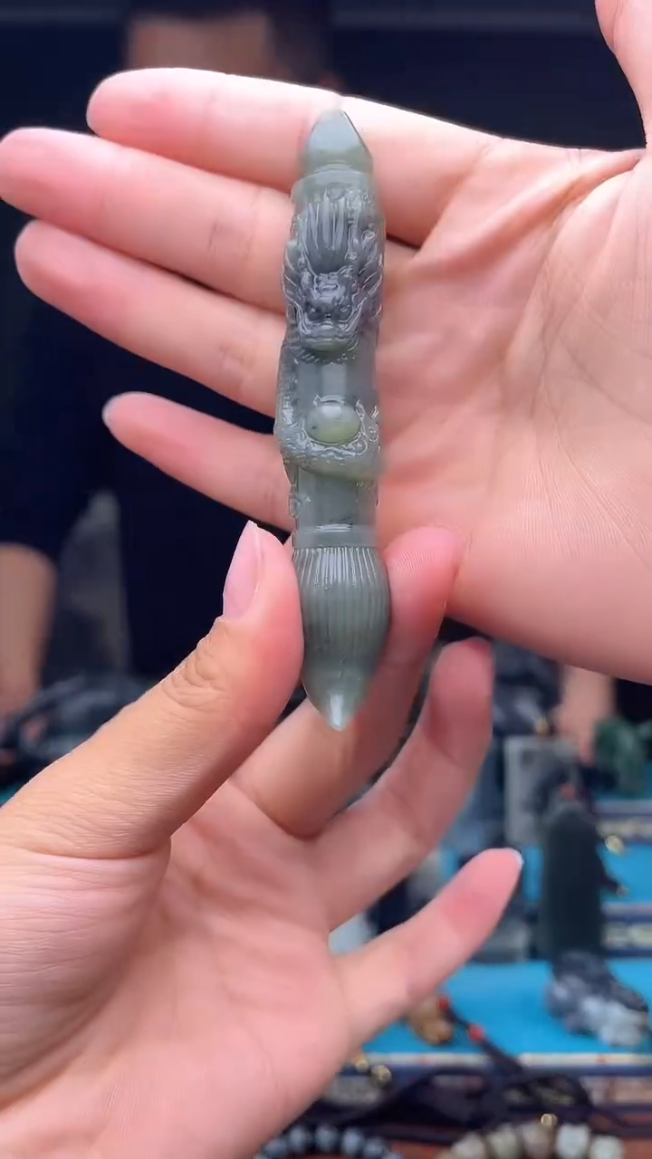 未镶嵌和田玉挂件1