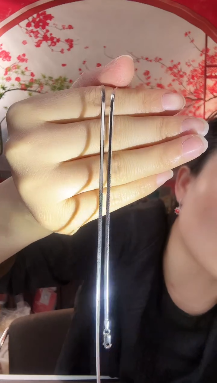 推荐款银色系扁形粗链子