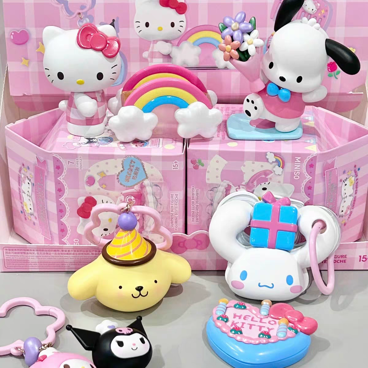 三丽鸥《官方正品》 三丽鸥家族Hello kitty50周年纪念系列盲盒