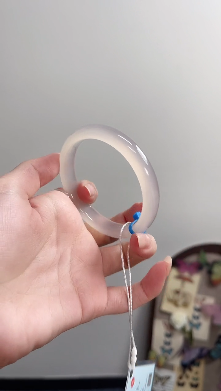 玛瑙/玉髓手镯未镶嵌57-58圈