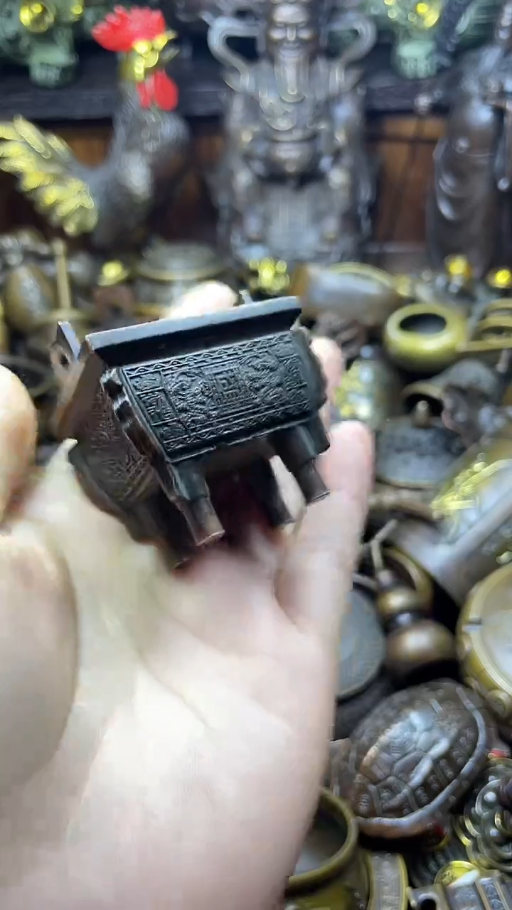 闪购链接，点击下单，有运费险，铜摆件