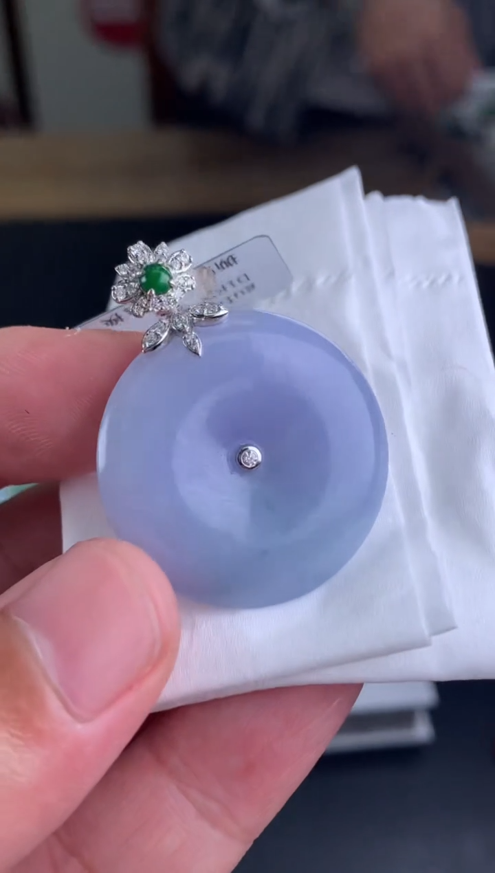 【闪购商品】翡翠颈饰18K金镶嵌翡翠