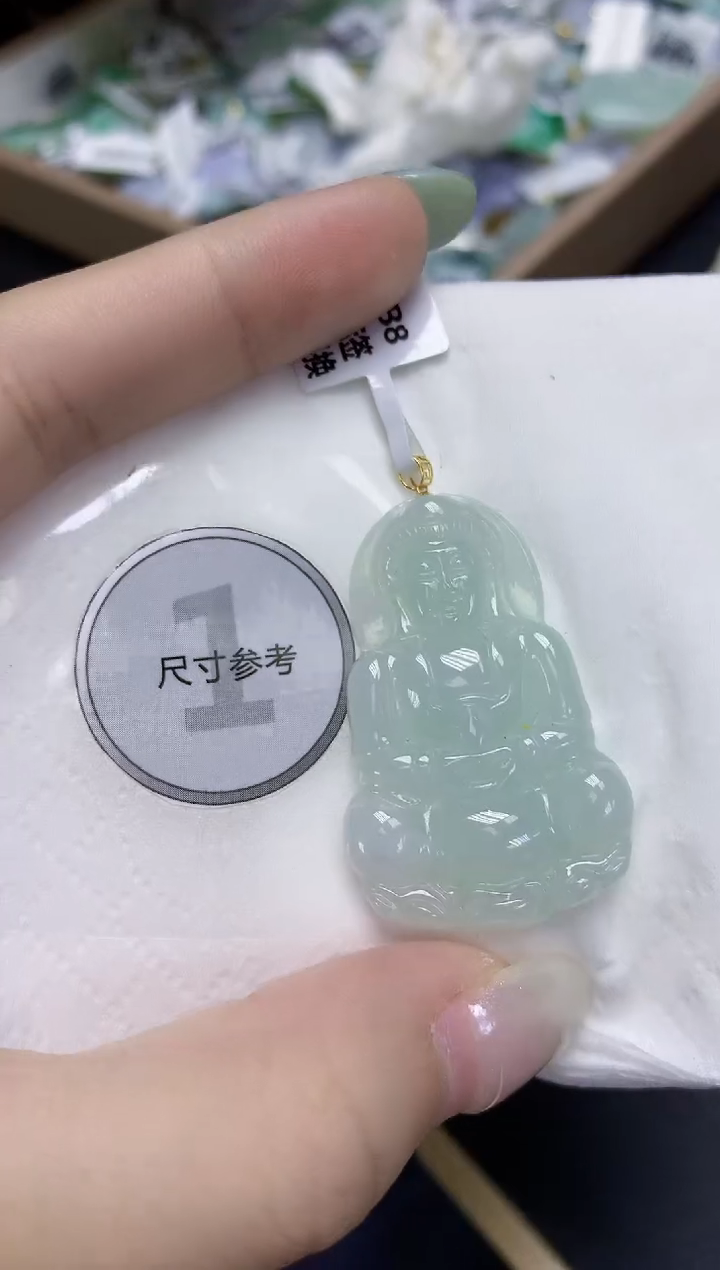 翡翠18K金镶嵌颈饰天然缅甸翡翠A货百元以上9元证书费自理