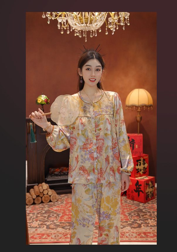 七七【繁花】2025夏季爆款刻花工艺可外穿两件套家居服SMS
