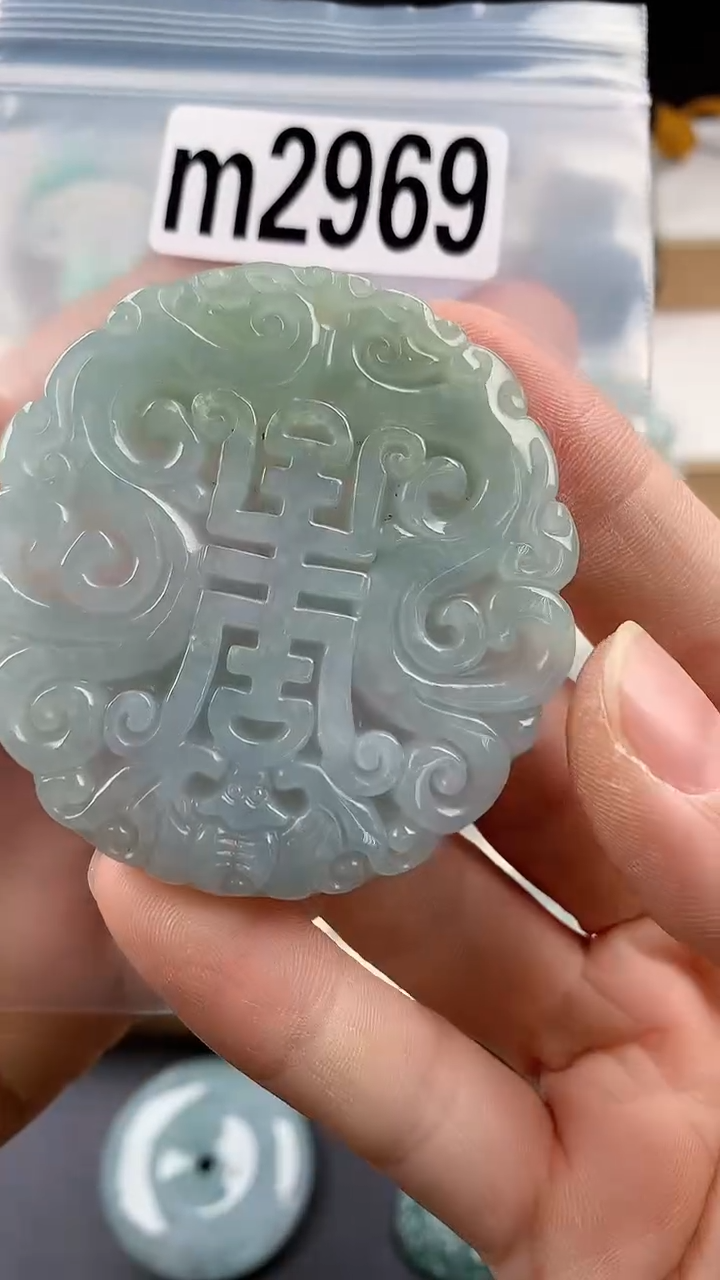 颈饰未镶嵌翡翠天然翡翠吊坠挂件