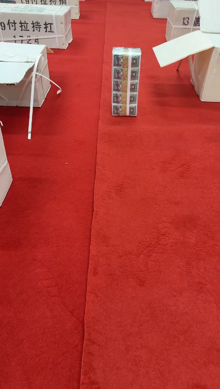 龙凤胎 对刀 银行保真 01+05无47