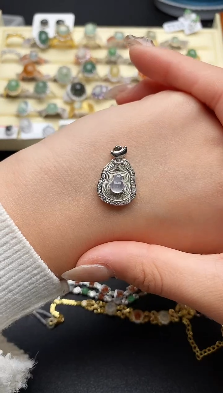 【闪购商品】翡翠戒指银S925镶嵌66666666+8