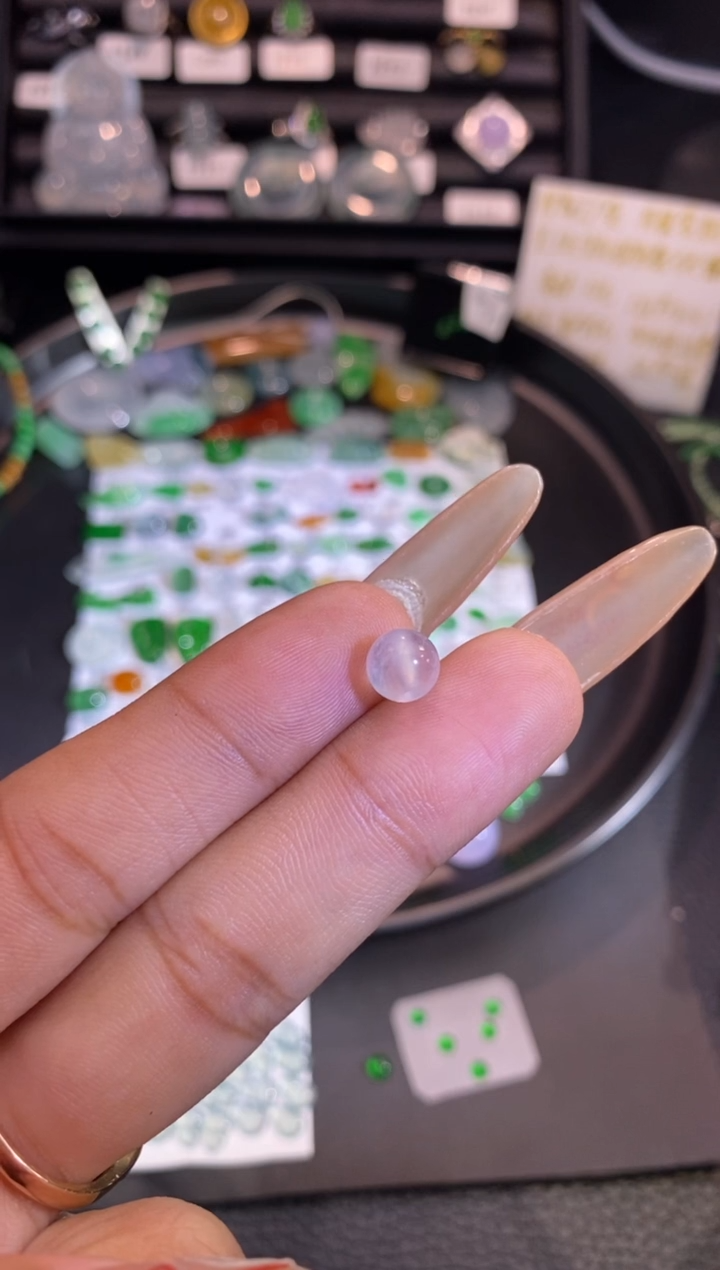 【闪购商品】翡翠挂件未镶嵌柱子