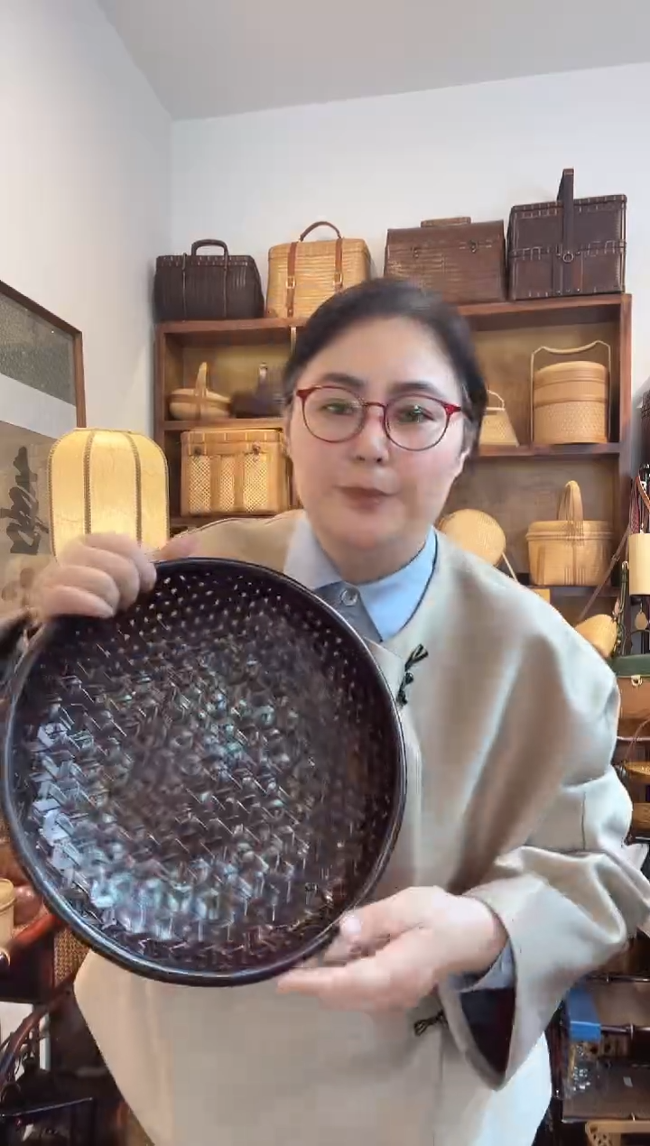 手工竹编复古镂空圆筐