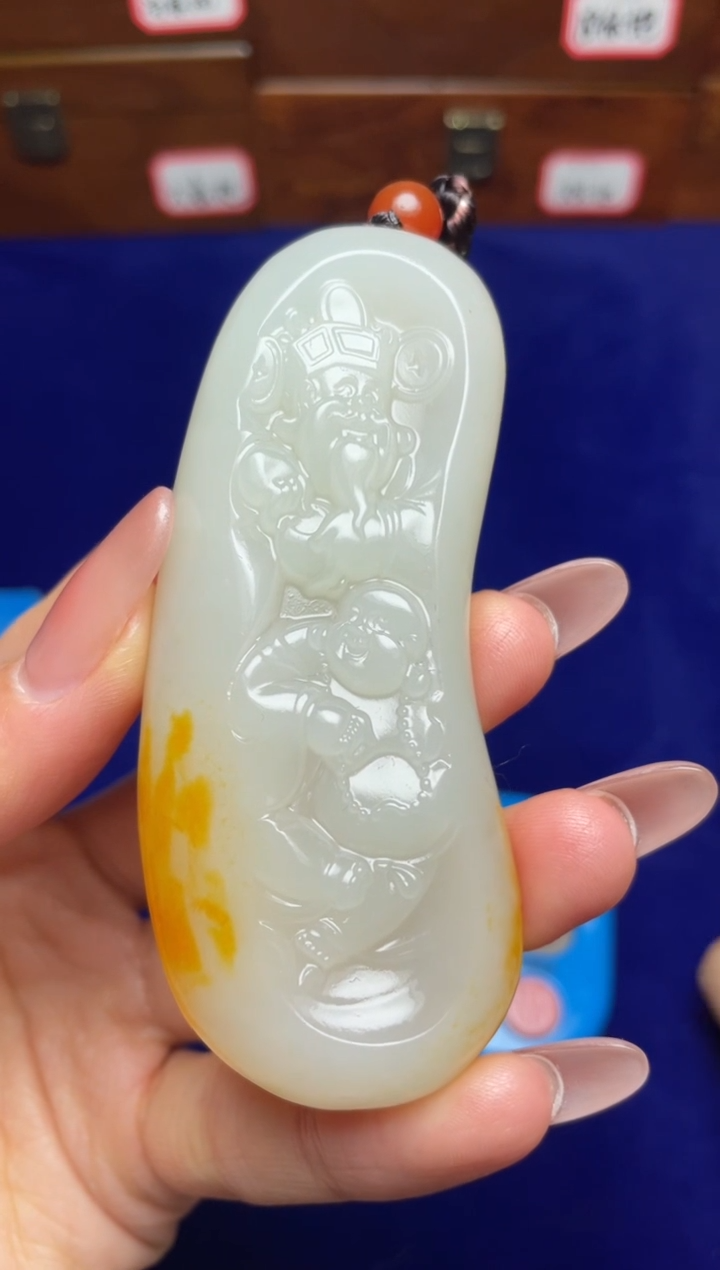 未镶嵌和田玉把件双**业和田玉