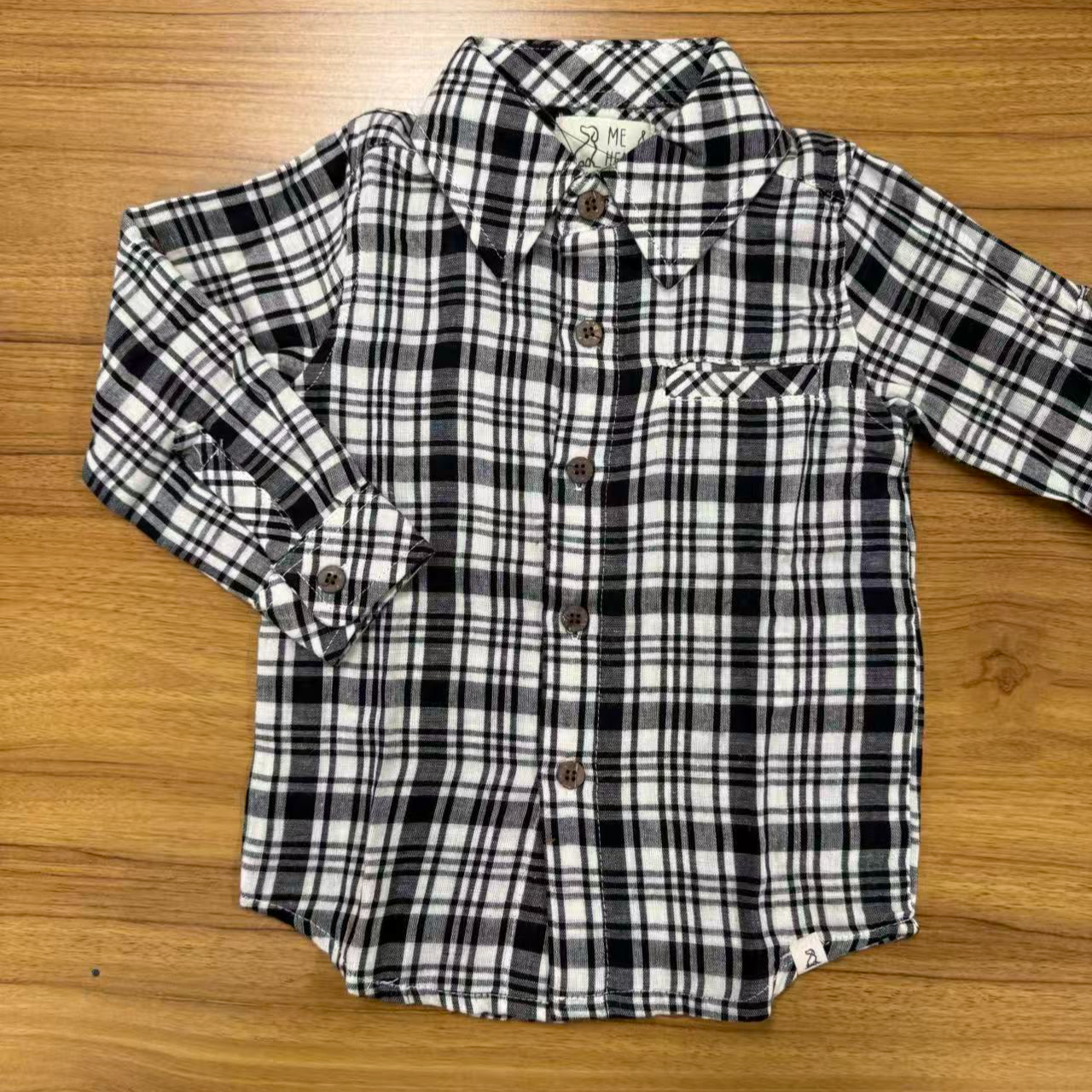 英单伦敦小狗黑白格子衬衫