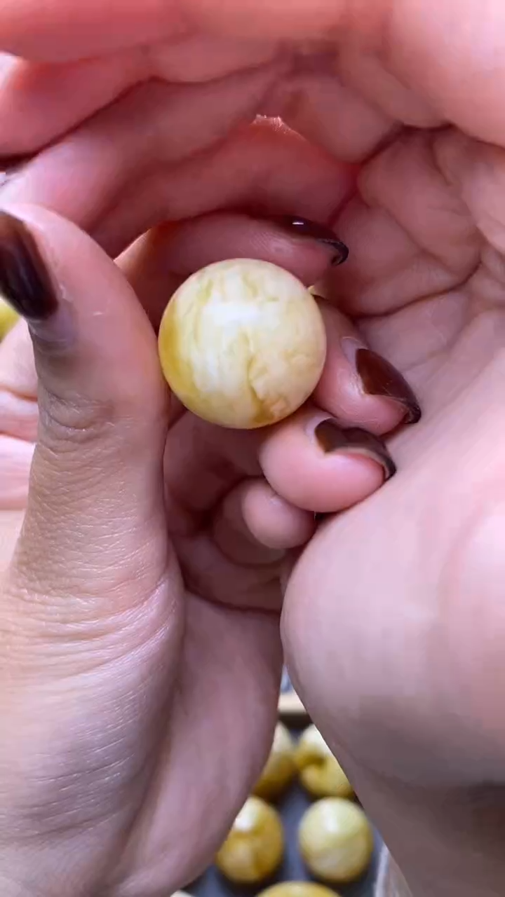 【闪购商品】琥珀裸石未镶嵌蜜蜡.52