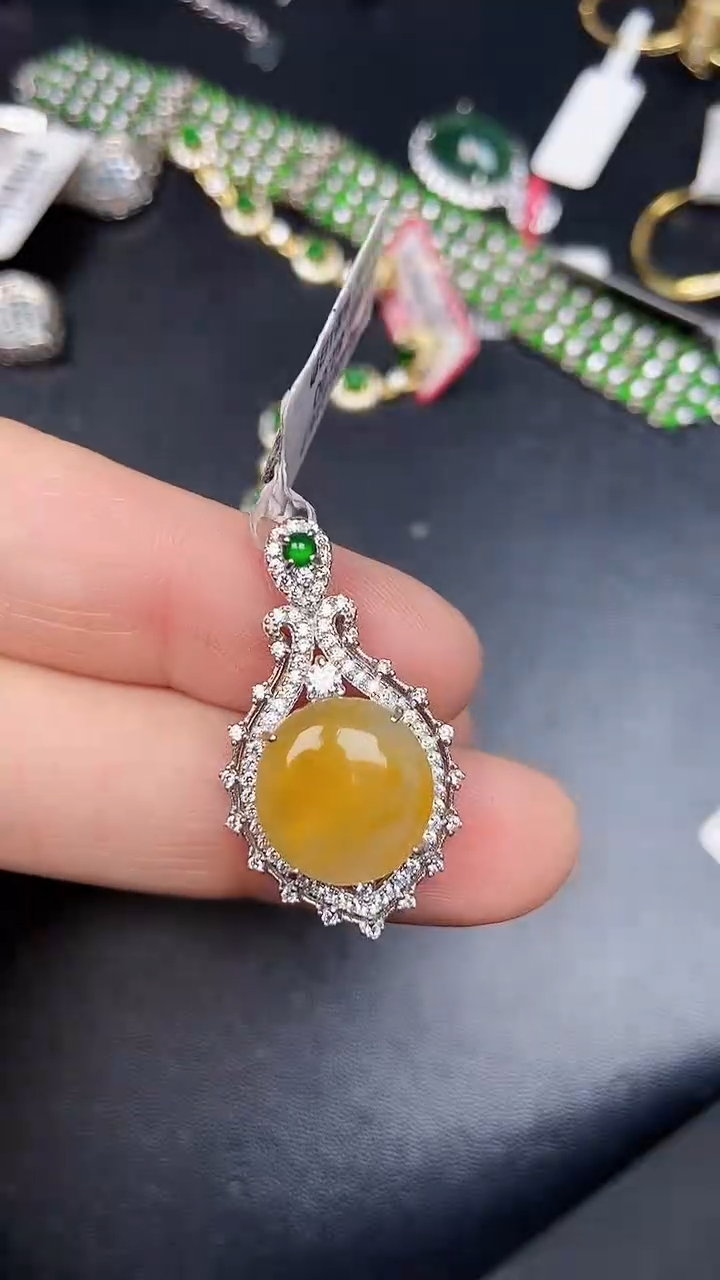 银S925镶嵌戒指翡翠1200