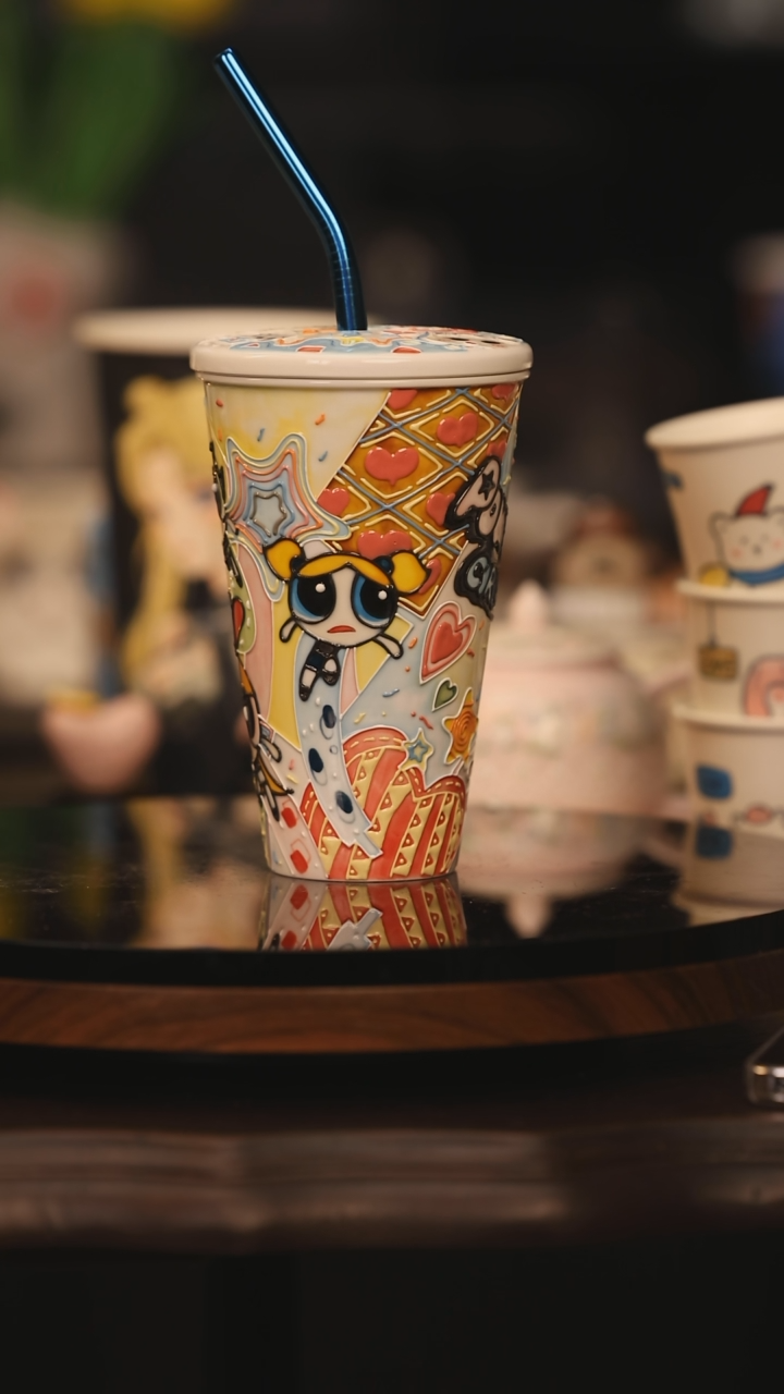 【闪购商品】摆件景德镇釉下彩绘设计师款陶瓷