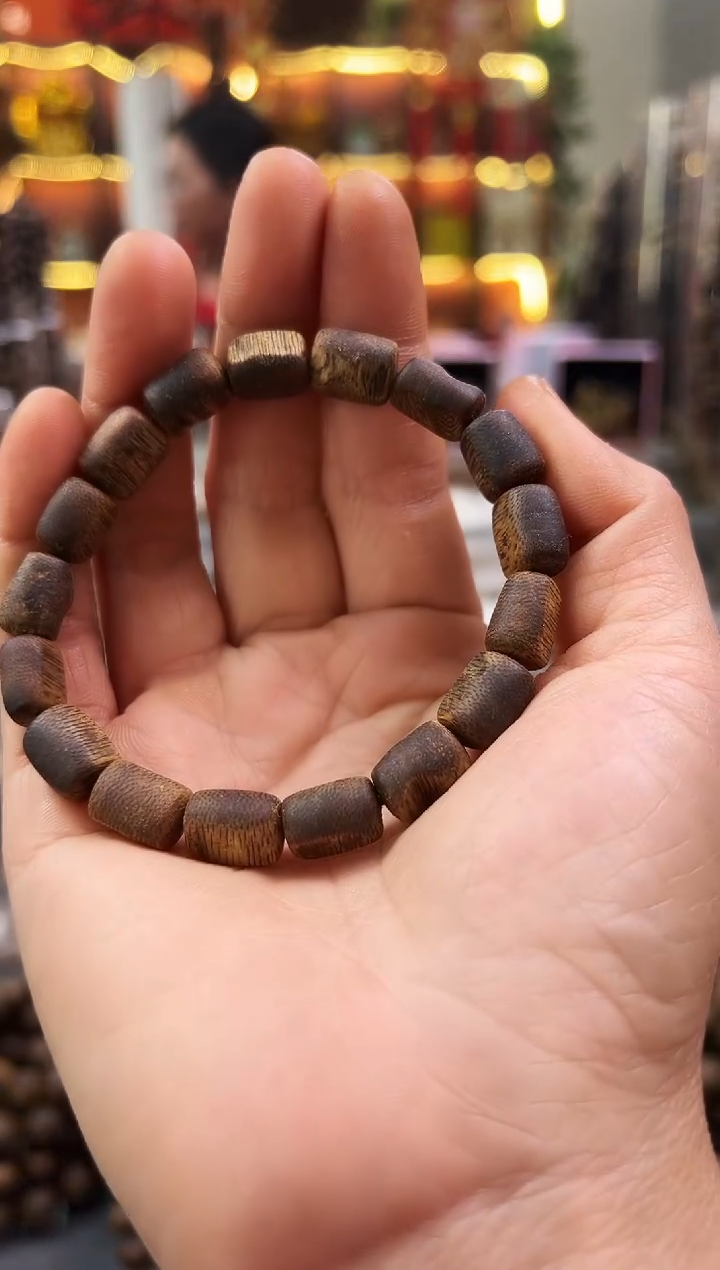 沉香手串棋楠乌身留疤单圈多样性发一条