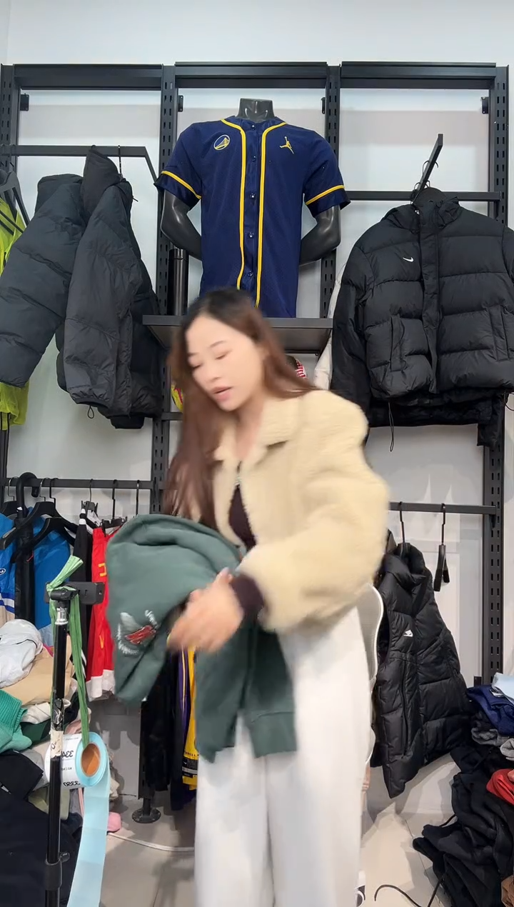 3344闪购编码  运动卫衣裤以直播间过款为准 尺码   
