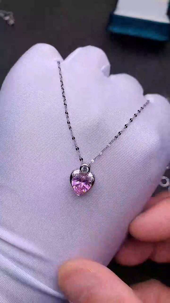 【闪购商品】碧玺颈饰银S925镶嵌........