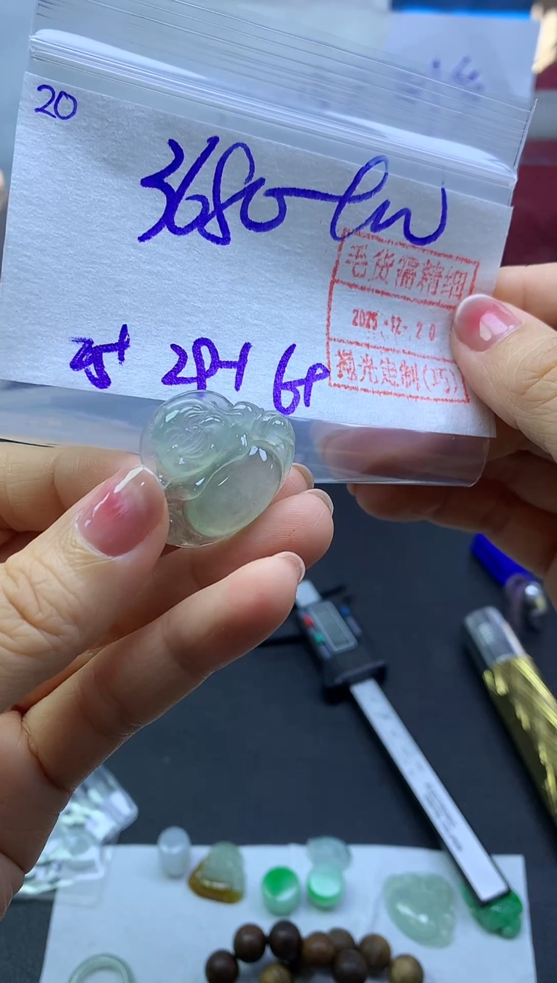 未镶嵌定制翡翠20佛公*3690元毛货需精抛光