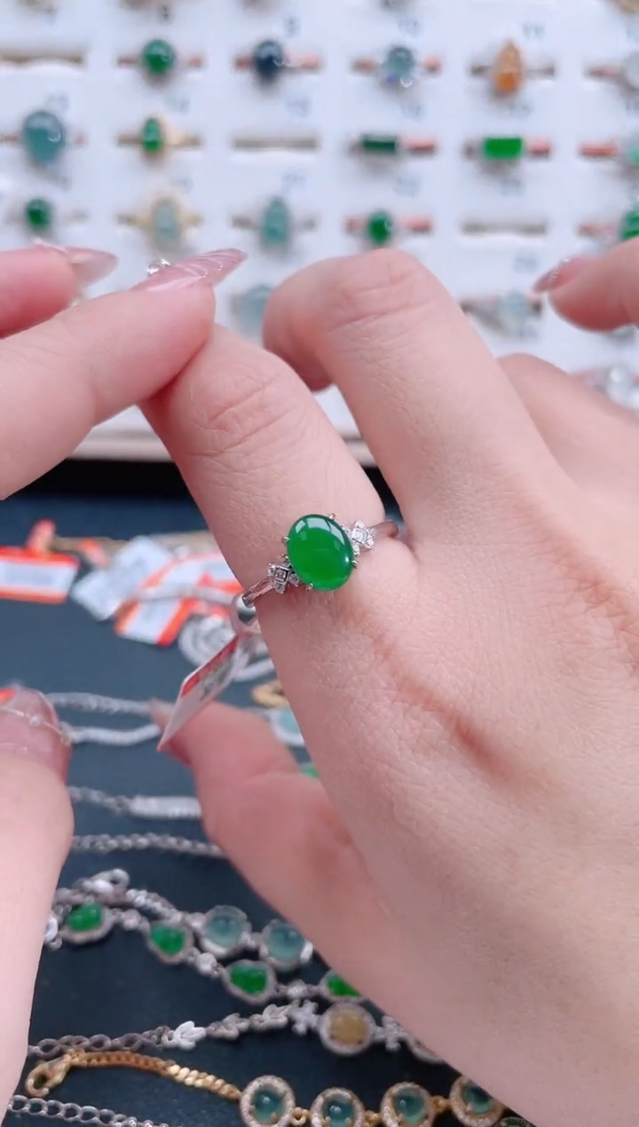 银S925镶嵌戒指翡翠天然翡翠