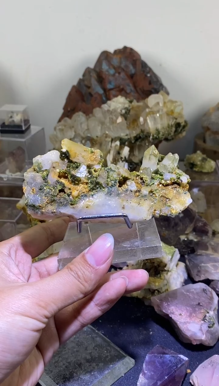 未镶嵌珠宝半成品水晶66号四川超七花园水晶原石163g