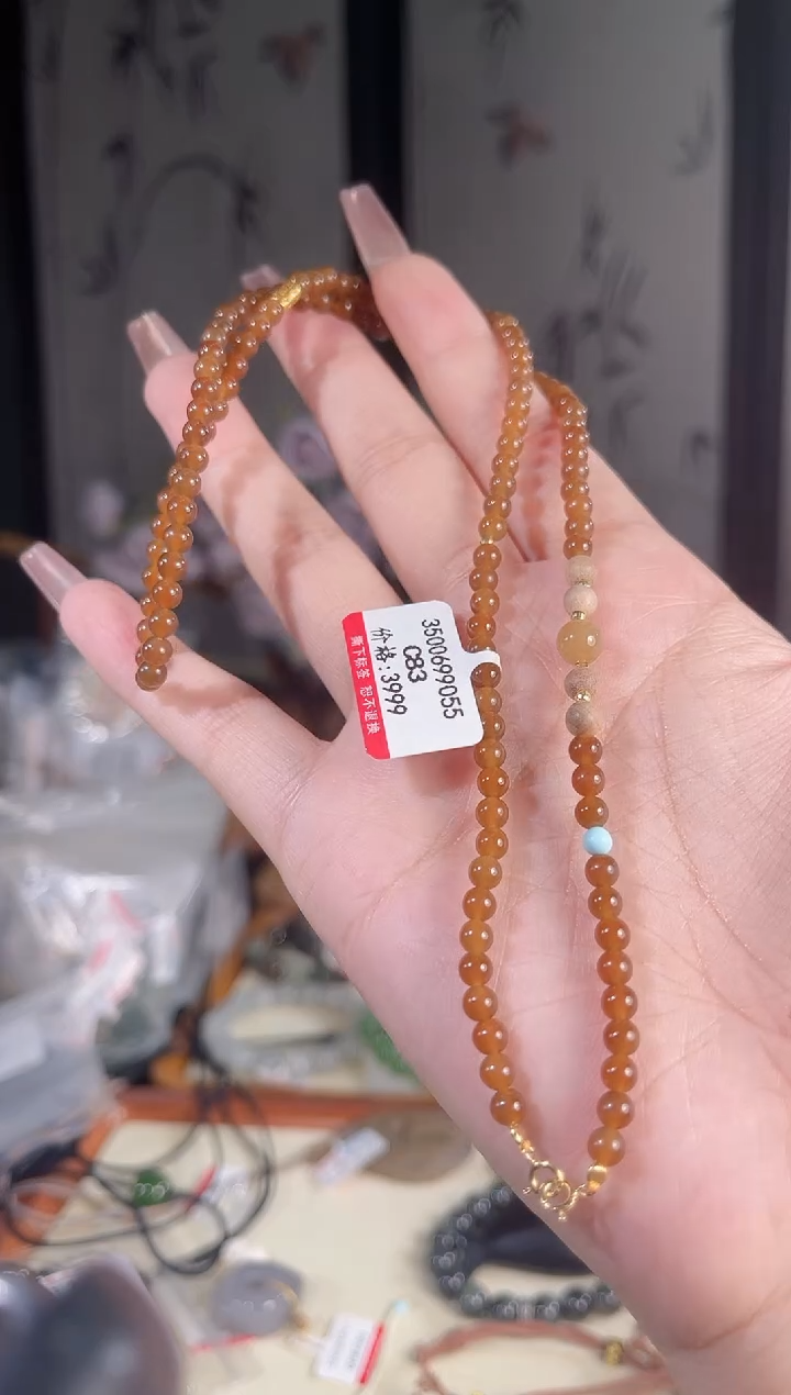 和田玉18K金镶嵌项链多样性发货其一 默认微瑕