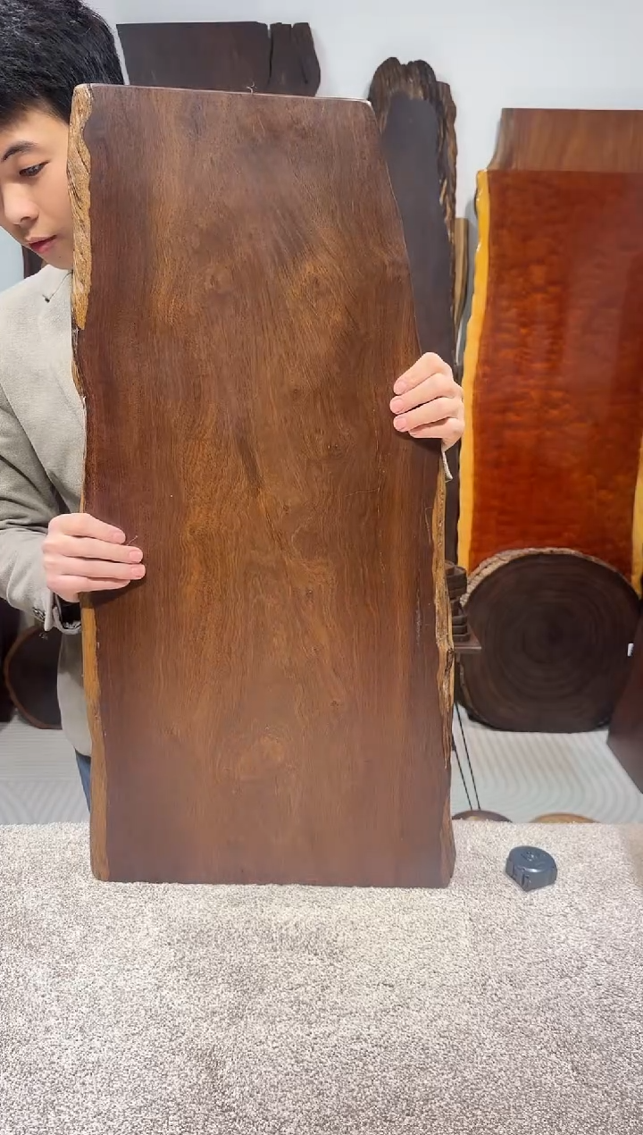 【闪购商品】风车木（黑檀木）尺寸84*42*2.3编号645