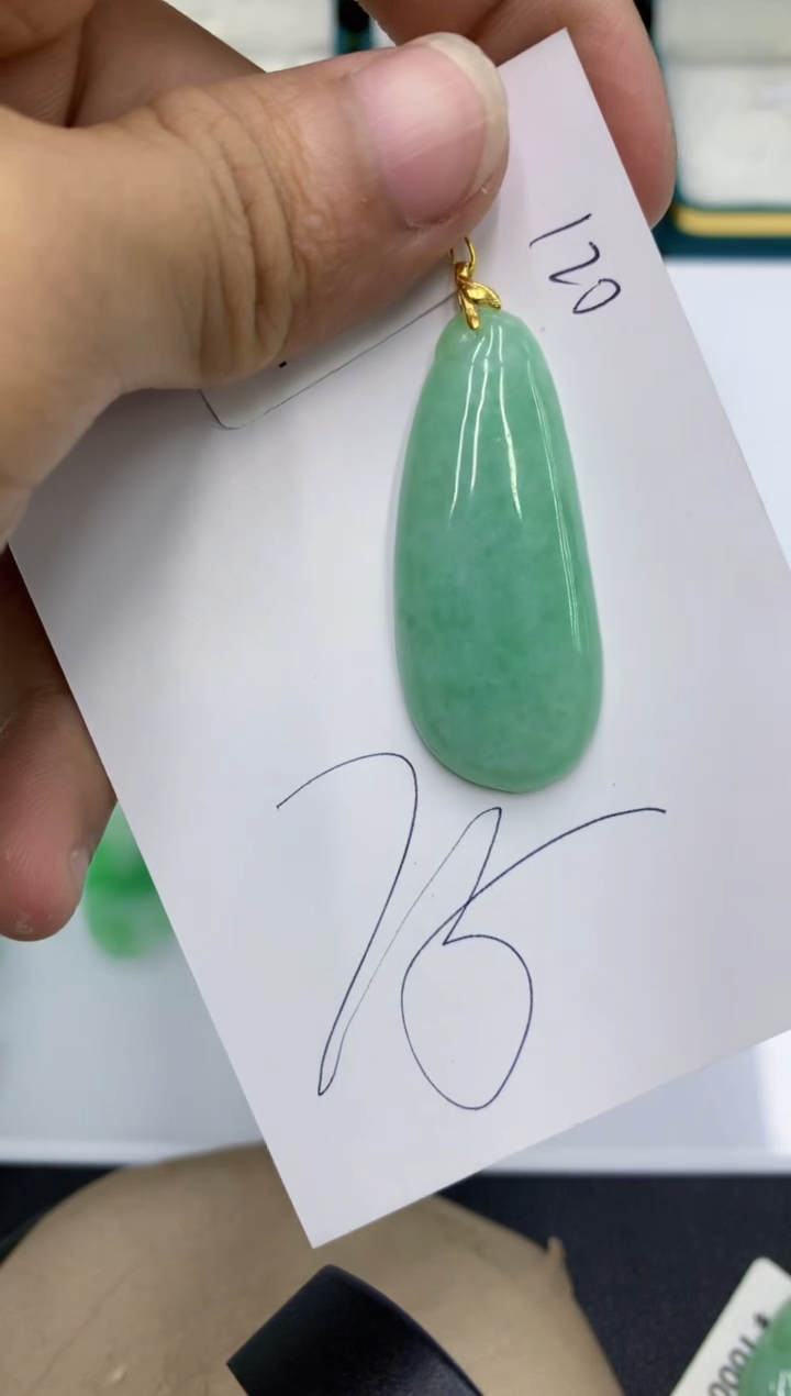 颈饰未镶嵌翡翠111111111