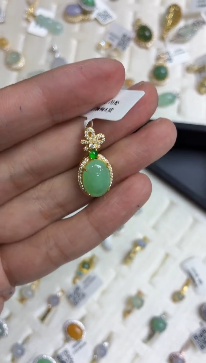 颈饰银S925镶嵌翡翠111111111111