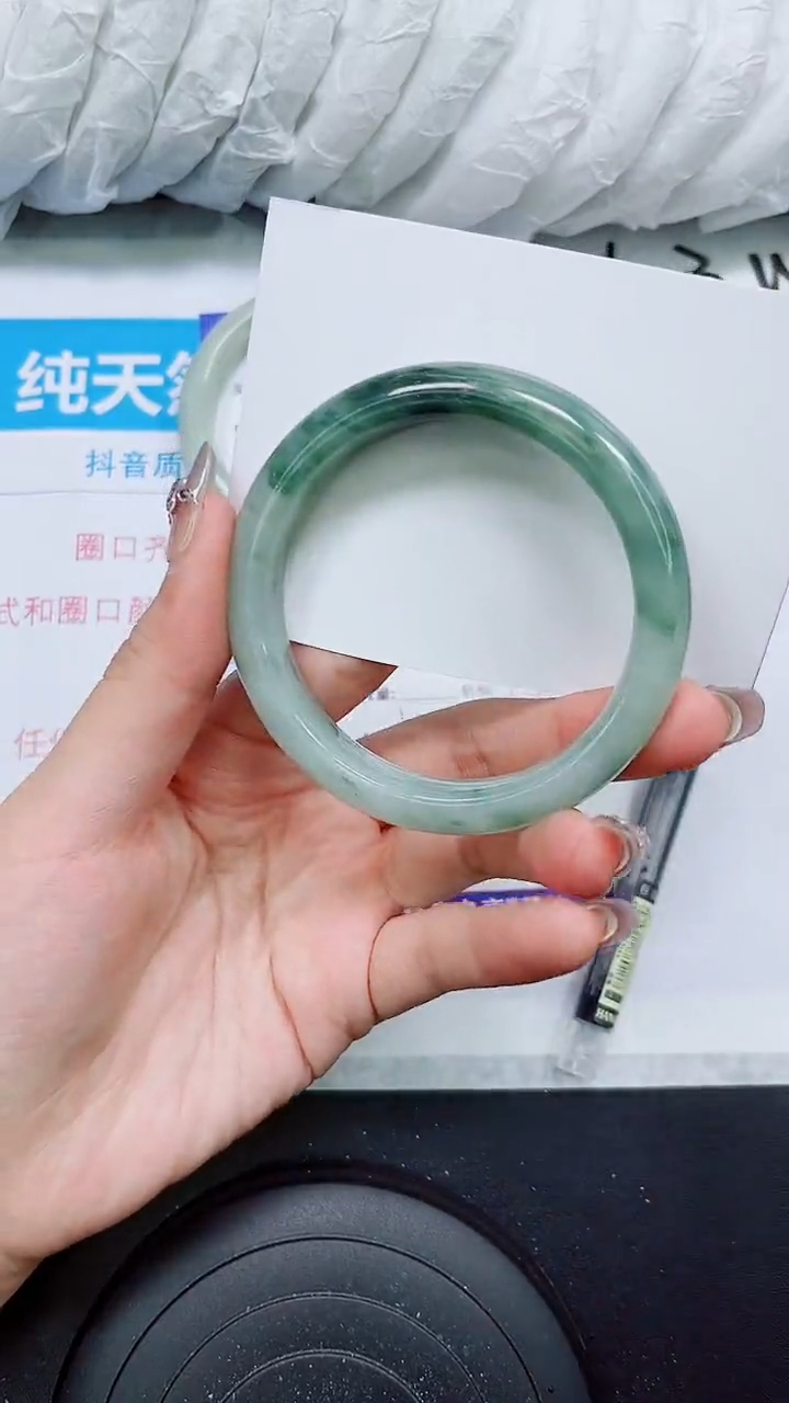 【闪购商品】石英质玉手镯未镶嵌S387-57/58