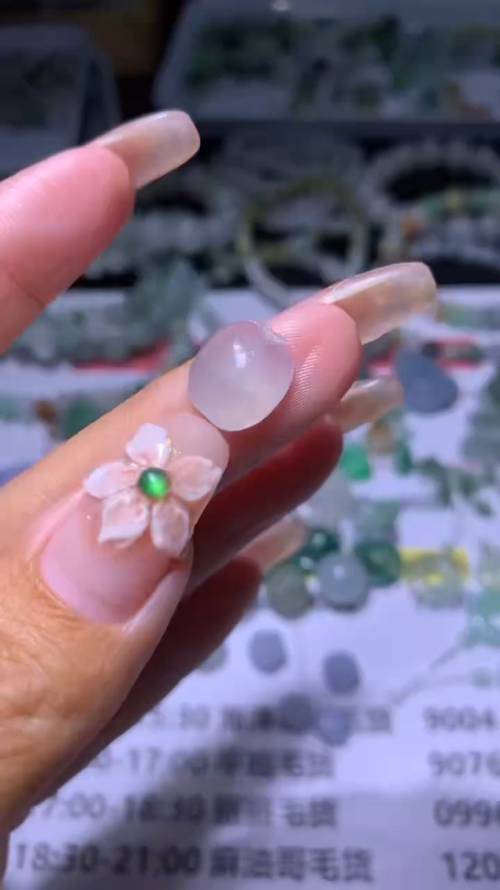 【闪购商品】定制翡翠未镶嵌MJX019117