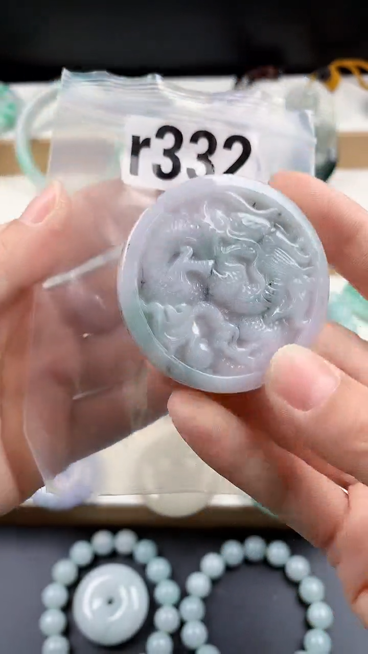 颈饰未镶嵌翡翠颈饰未镶嵌缅甸天然翡翠吊坠