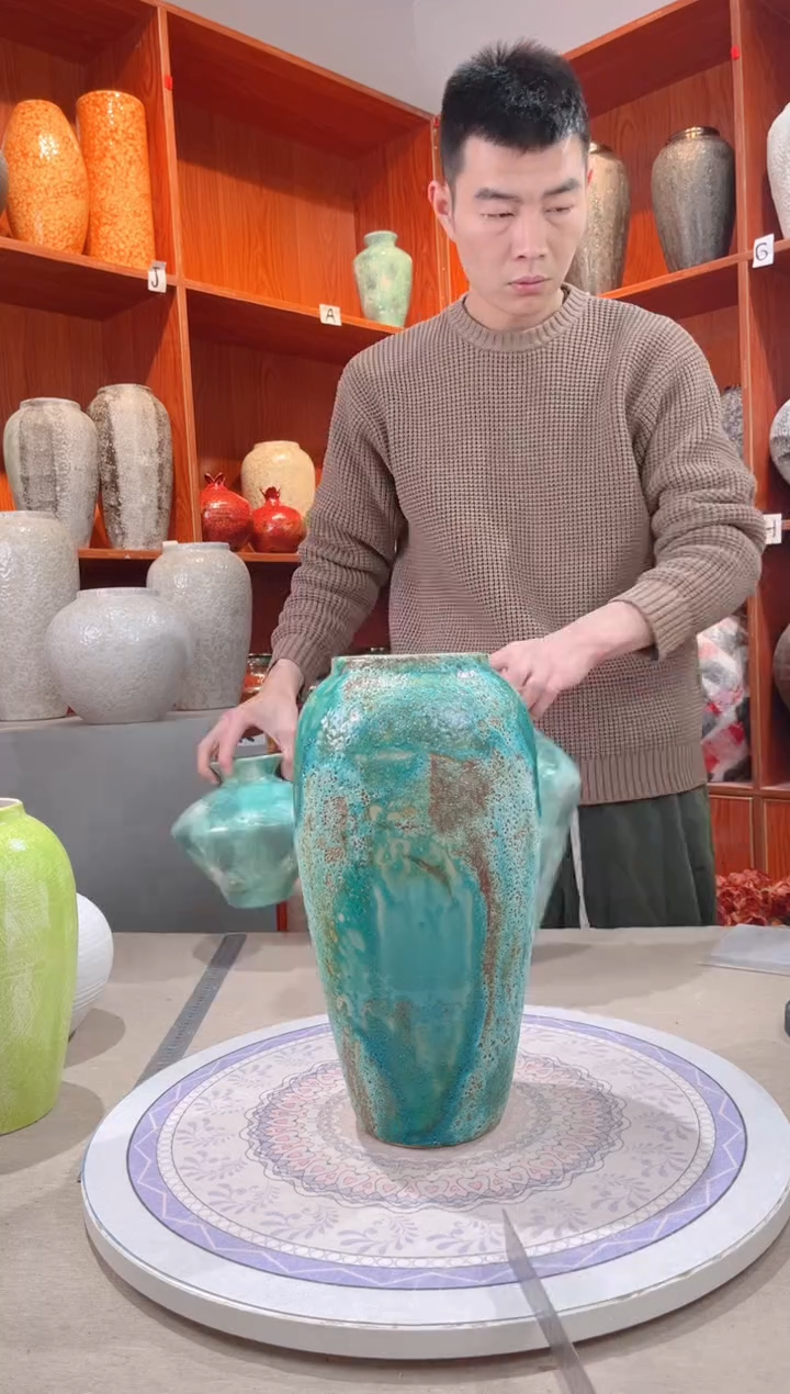 【闪购商品】瓶草原绿 大号 陶瓷花瓶无花