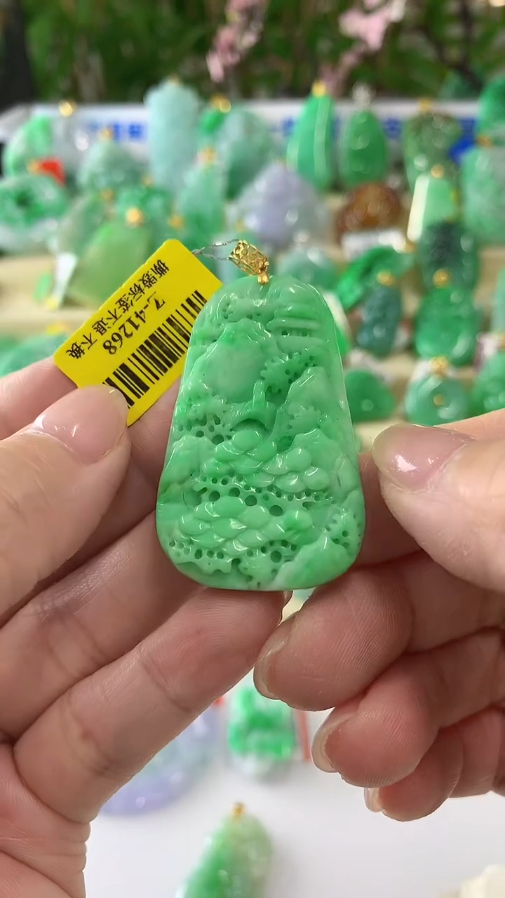 【闪购商品】翡翠吊坠(不含链)18K金镶嵌挂件