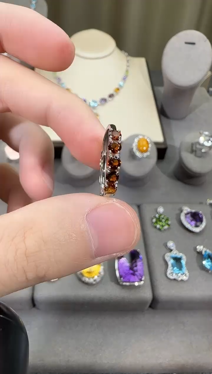 银S925镶嵌戒指黄晶2mm戒指排戒款
