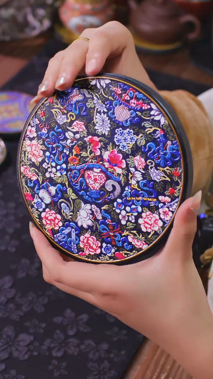 壹藏贰宝暗八仙图案大垫子一片