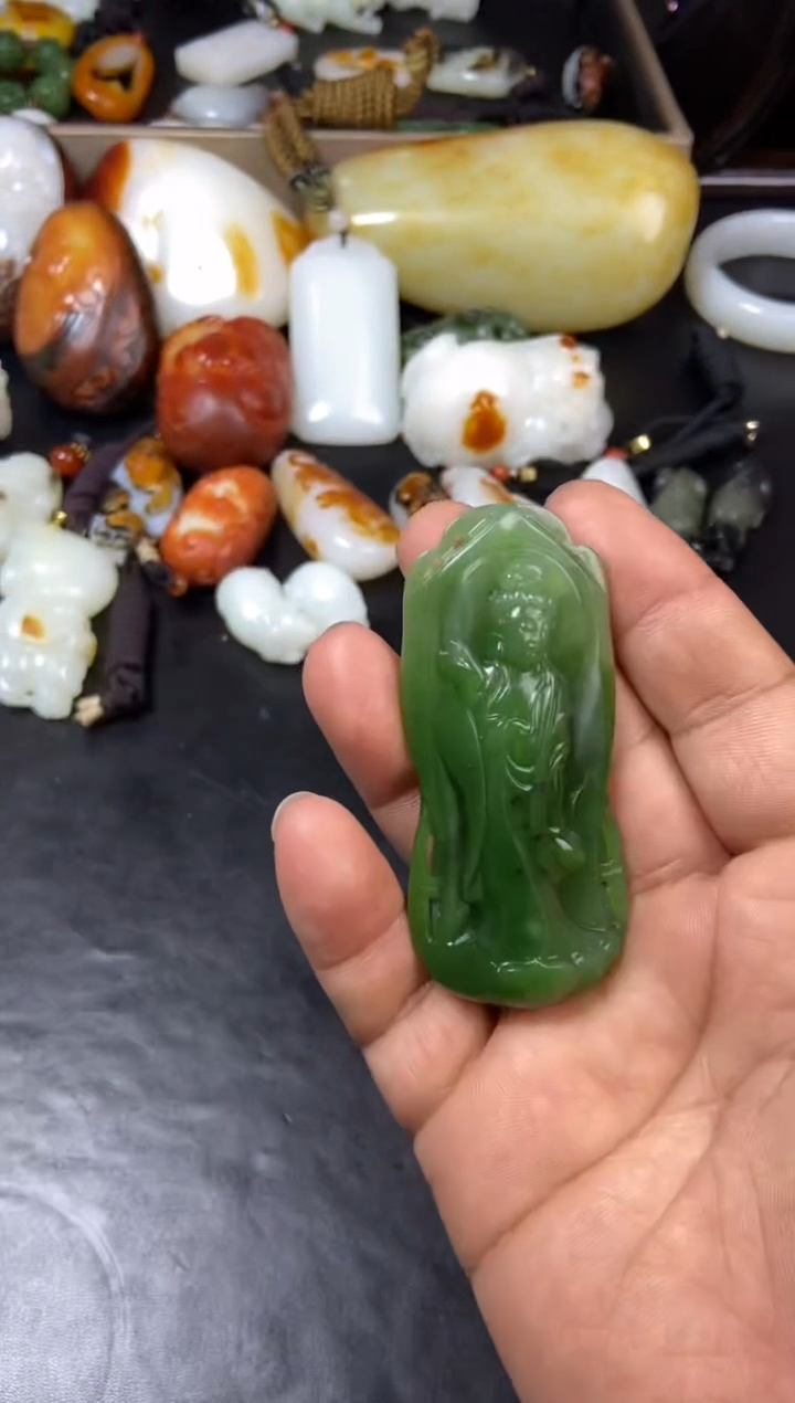 【闪购商品】和田玉（糖玉）挂件未镶嵌和田玉