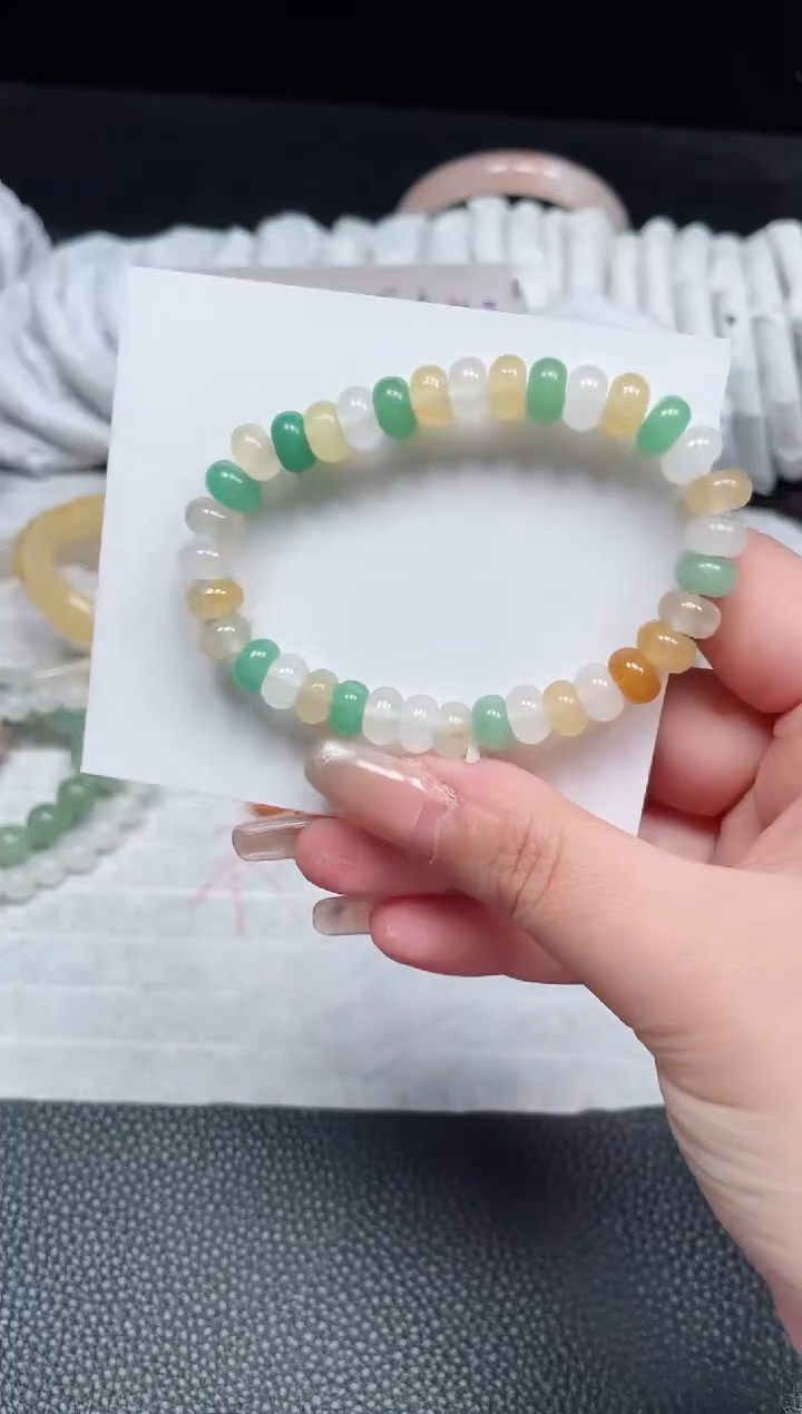 【闪购商品】石英质玉手镯未镶嵌多宝算盘