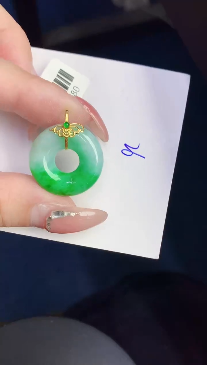 【闪购商品】翡翠颈饰18K金镶嵌000000000000