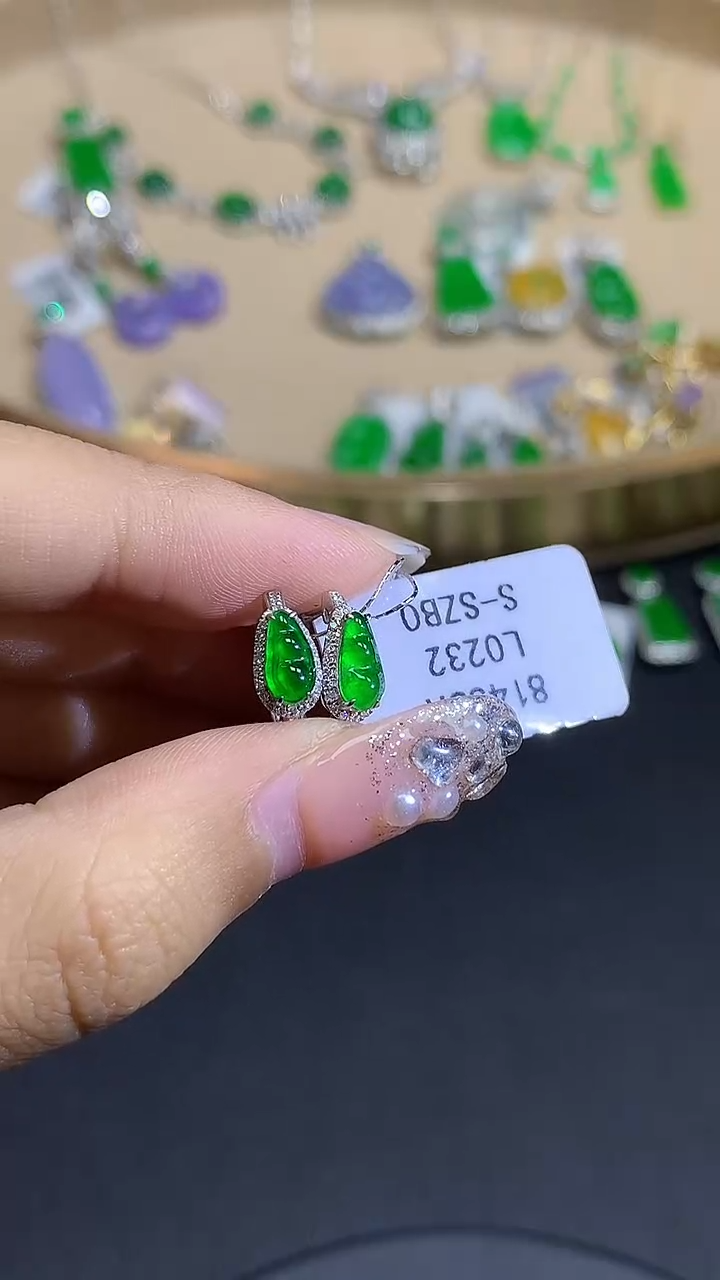 【闪购商品】翡翠耳饰18K金镶嵌多样性发其一L0232