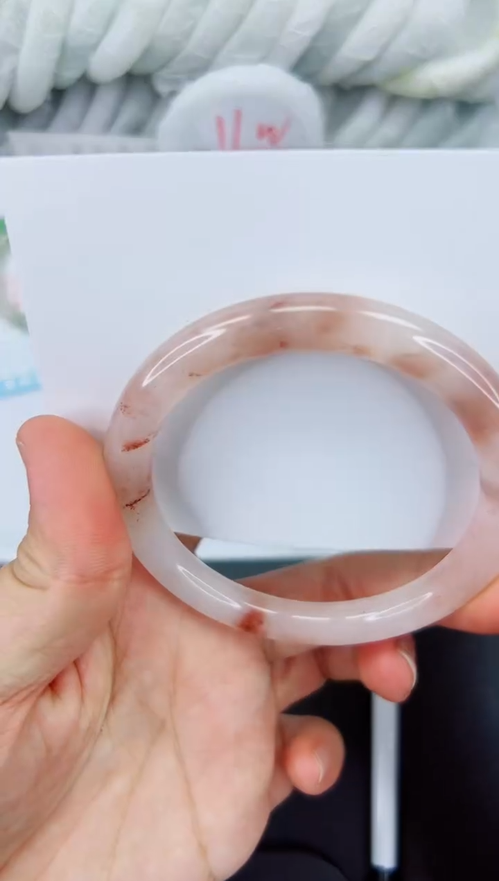 【闪购商品】石英质玉手镯未镶嵌470-58.9