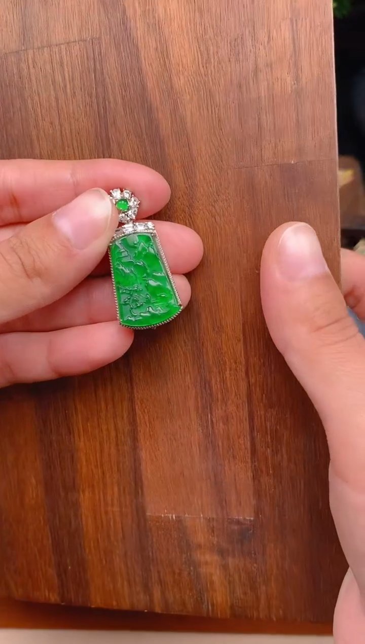 【闪购商品】翡翠吊坠(不含链)银S925镶嵌山水