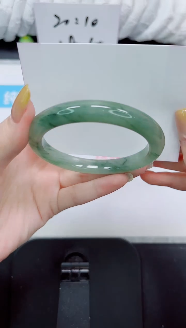 石英质玉手镯未镶嵌479