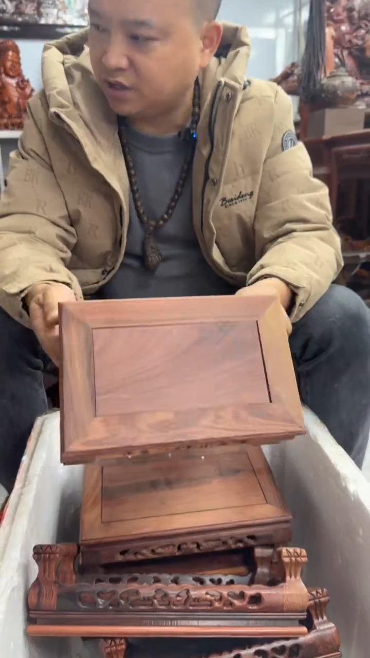 交趾黄檀（大红酸枝）工艺品88888888