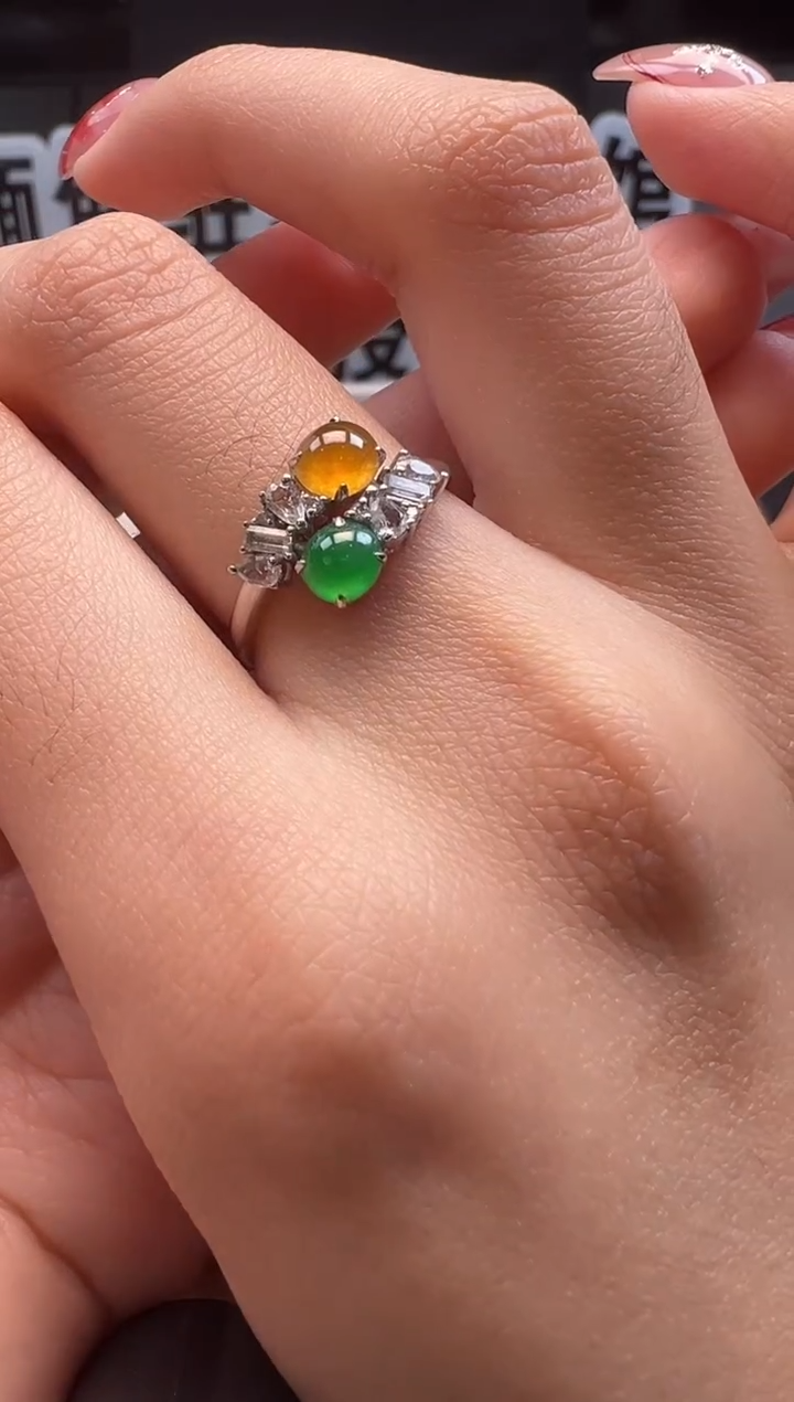 18K金镶嵌戒指翡翠缅甸珠宝严选