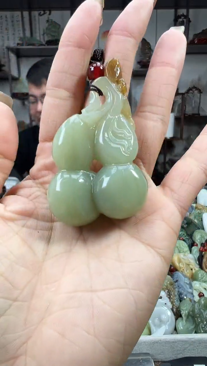 未镶嵌和田玉把件1