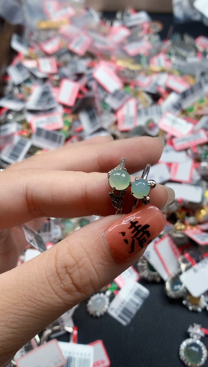 银S925镶嵌戒指翡翠天然A货缅甸翡翠